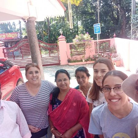 Mangalappillil Homestay Муннар Экстерьер фото